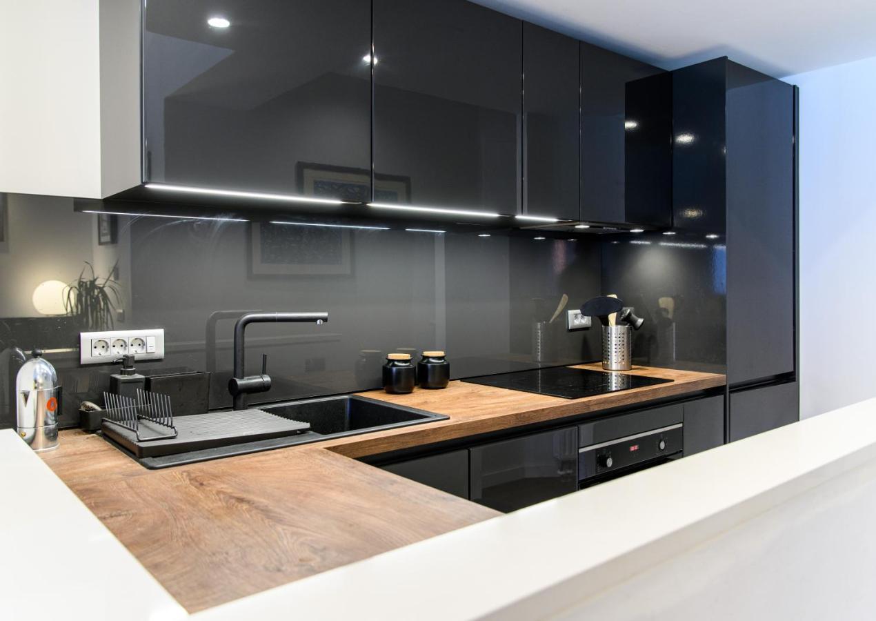 Designer Two-bedroom Leilighet *